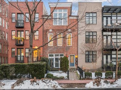 2124 11th St NW APT 3, Washington, DC, 20001