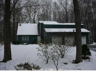 376 Matthew St, Prospect, CT 06712