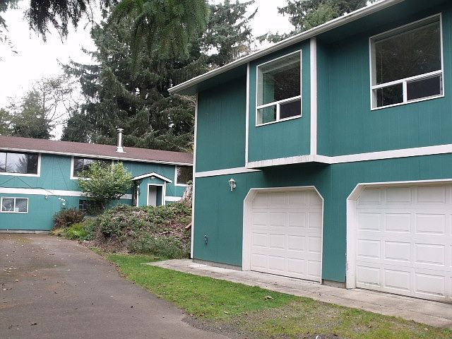 1st image of 305 Bass Ave NE