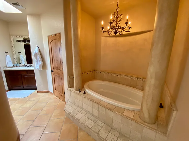 9808 Sand Verbena Trl NE — Photo 14