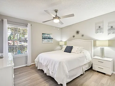 Enclave At Lake Underhill