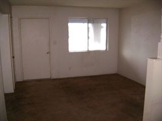 3rd image of 902 W Villa Maria Dr