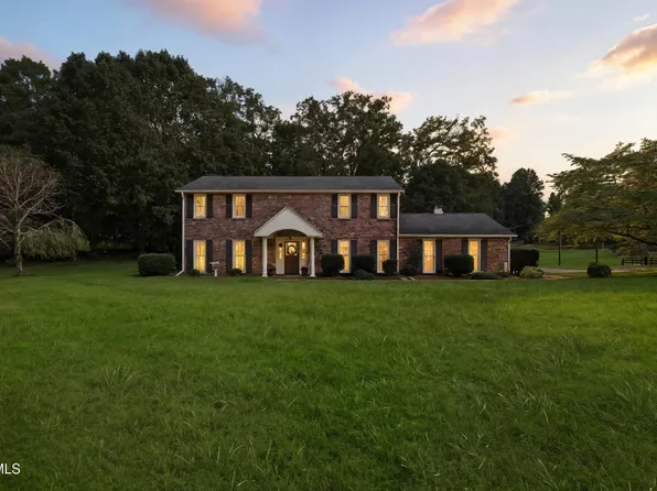 120 Lick Branch Rd, Bristol, TN 37620