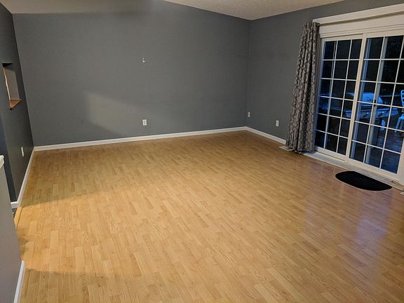 Spacious upstairs living room
