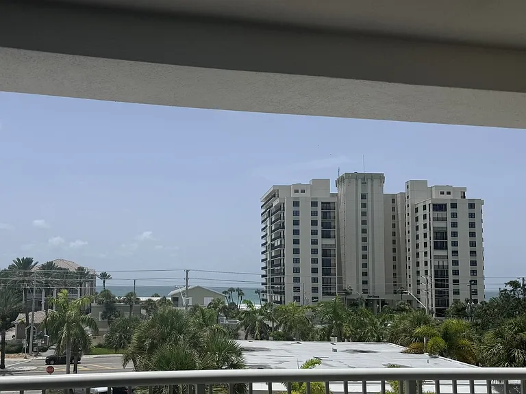 3805 Gulf Blvd #405 — Photo 36
