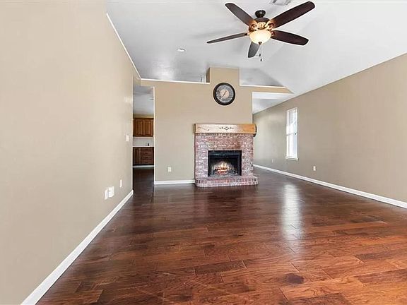5th image of 13212 Mayberry Pl