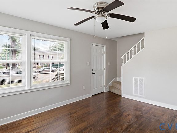 4th image of 3413 Maury St