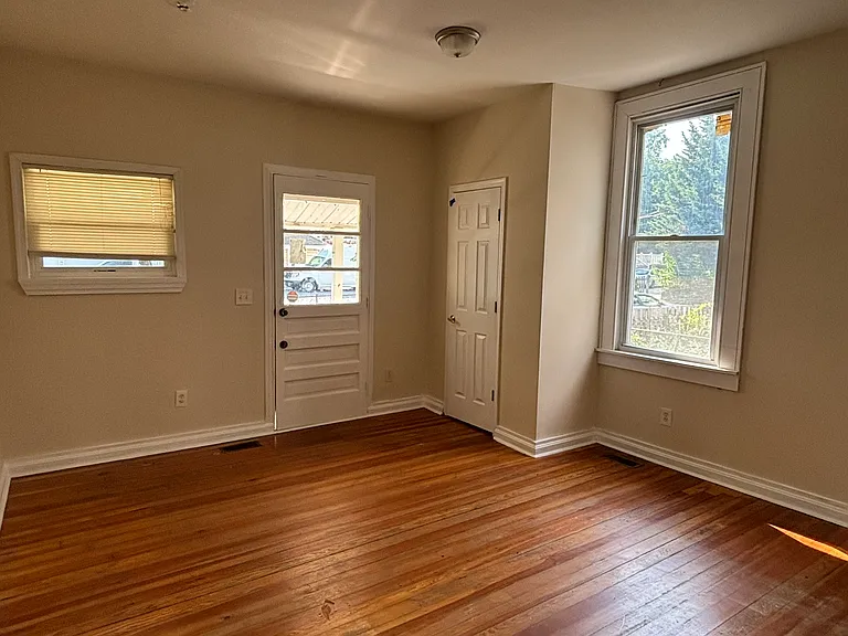 25 Egges Ln — Photo 16