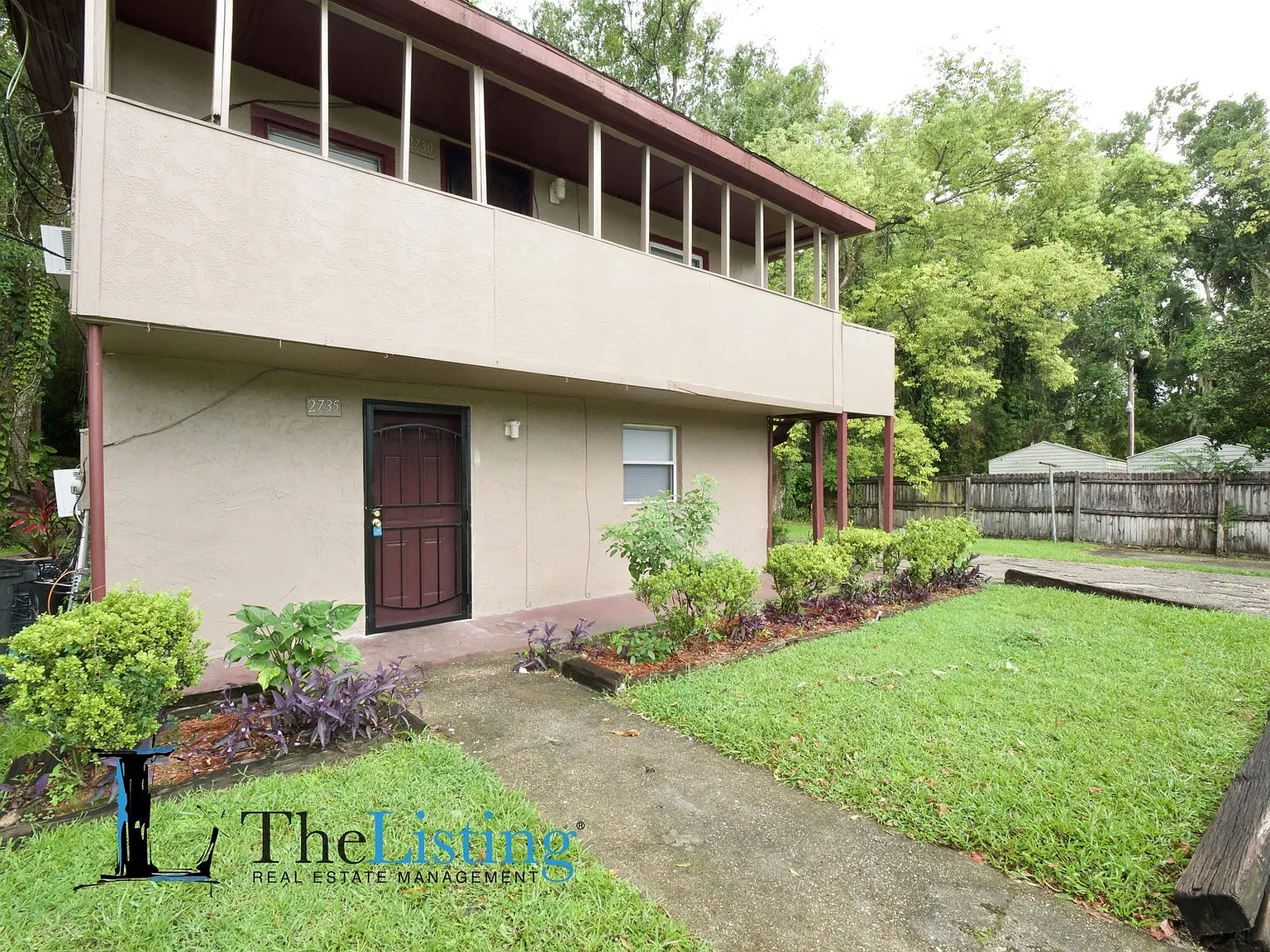 2 bed, 1.0 bath, 700 sqft, $1,025 — Photo 2