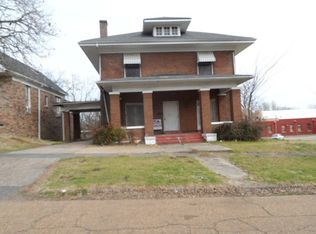 900 Franklin St, Helena, AR 72342