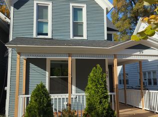 39 Diamond Ave NE, Grand Rapids, MI 49503