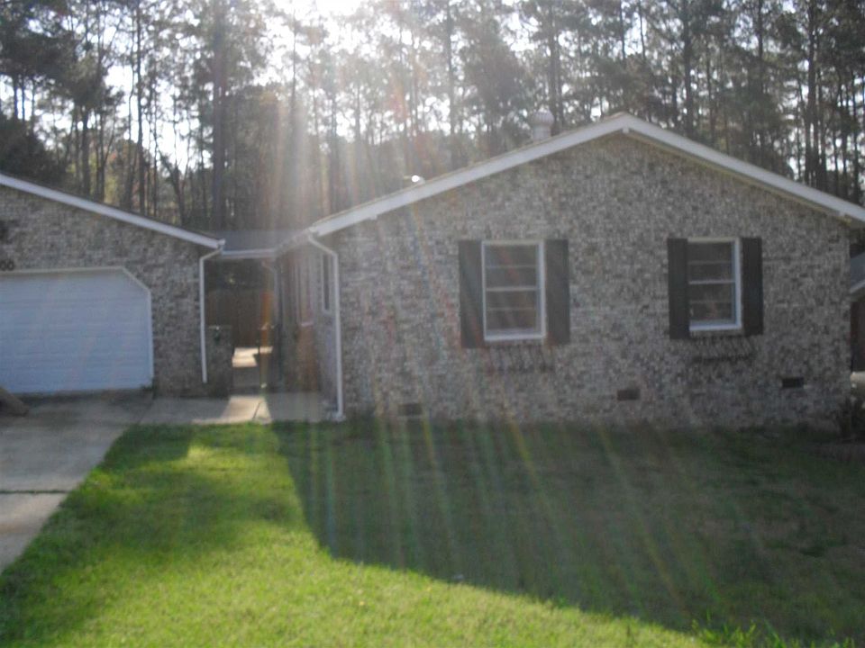 1st image of 400 Green Springs Dr