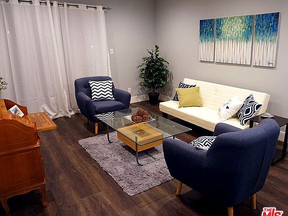 2nd image of 1125 Pico Blvd APT 203