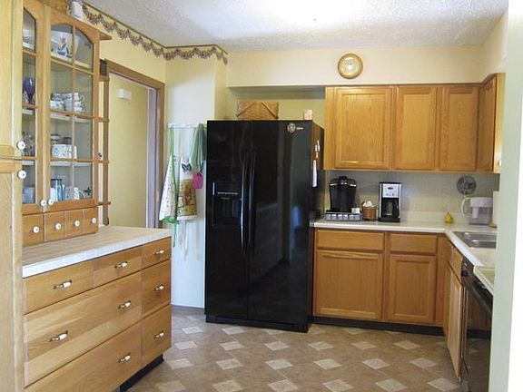 kitchen, ceramic tile floor