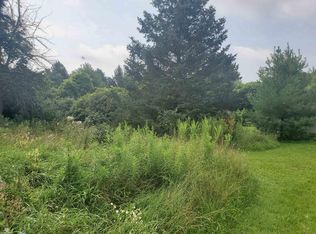 Comstock Rd, Avoca, MI 48006