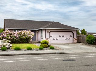 1400 Bates Rd, McKinleyville, CA 95519