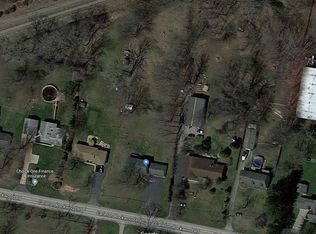 341 Carleton Rockwood Rd, Carleton, MI 48117