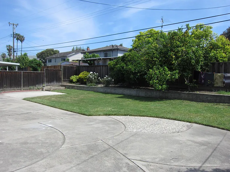 2780 Longford Dr — Photo 13