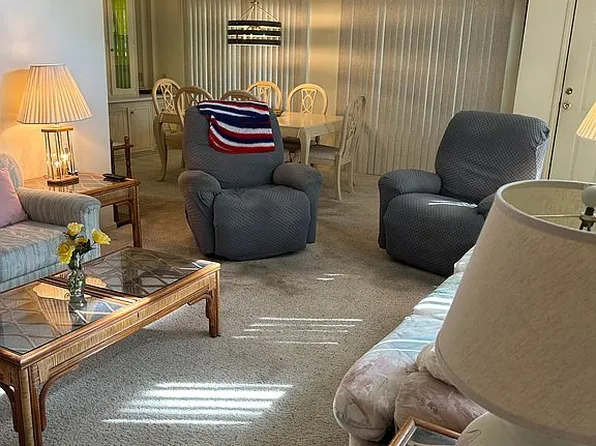 10913 Whispering Oaks Cir, Riverview, FL 33569