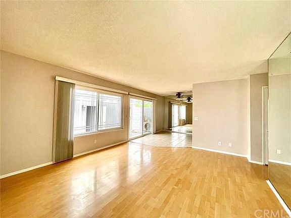 2nd image of 1008 Broken Creek Ln