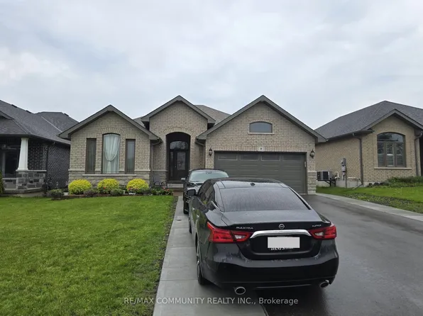 19 Stonecrest Blvd, Quinte West, ON K8R 0A3