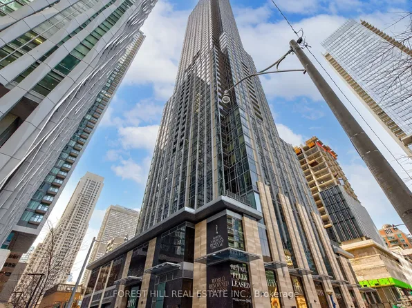 11 Yorkville Ave, Toronto, ON