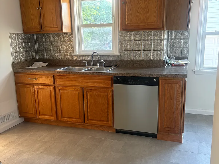 3812 Colony Rd — Photo 8