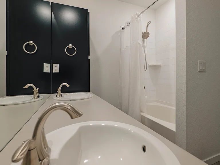 7337 W Asbury Dr — Photo 19