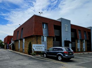 8131 E Harry St #901, Wichita, KS 67207
