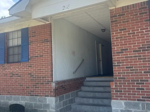 218 Constance Ln #2, Columbus, MS 39702