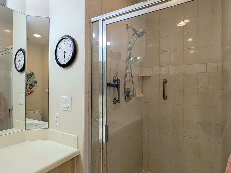 1129 Van Loon Commons Cir #304 — Photo 38
