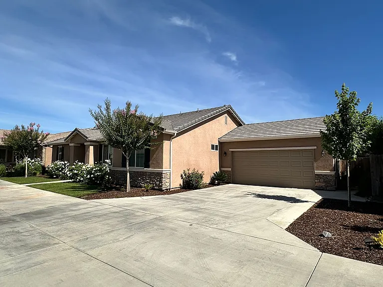 4740 W Flagstaff Ave — Photo 3