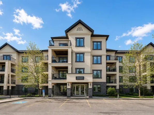 310 NW McKenzie Towne Gate SE #3213, Calgary, AB T2Z 1A6