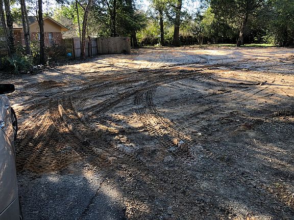 2nd image of 709 N 77th Ave