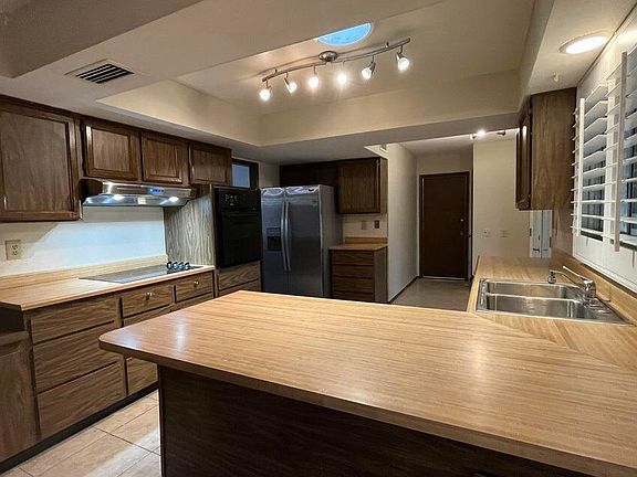 5th image of 12431 W ROCK SPRINGS Drive