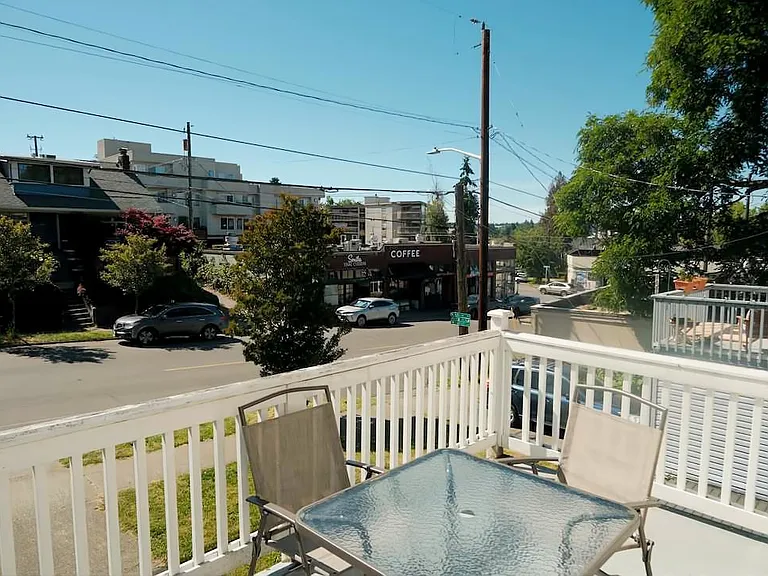 6404 Latona Ave NE — Photo 20