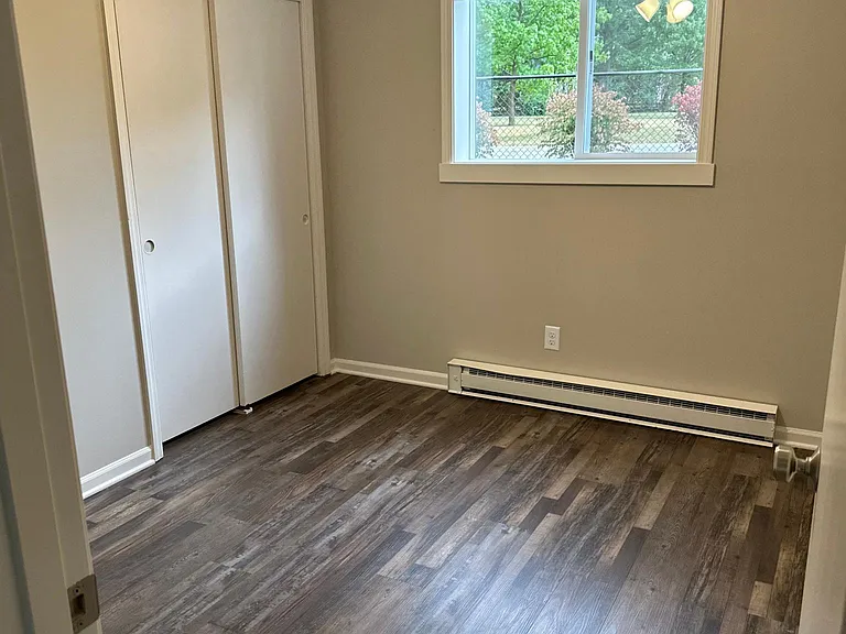 316 W Mazon Ave #3E — Photo 7
