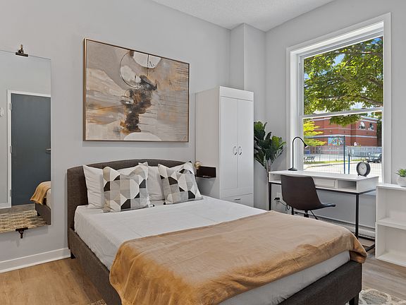 2nd image of 146 Osgoode St #148-3