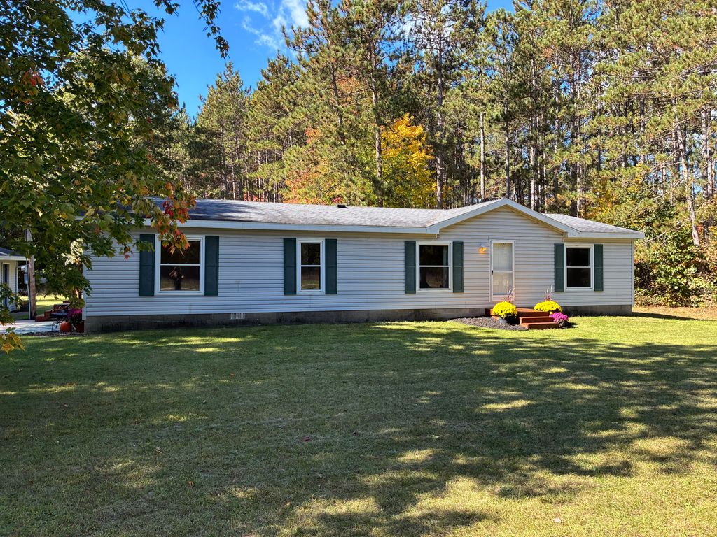 9099 N Reed Rd - Property Image