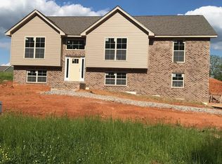 6691 Parwood Dr, Baxter, TN 38544