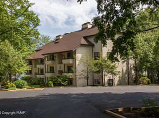 5 Midlake Dr #202A, Lake Harmony, PA 18624