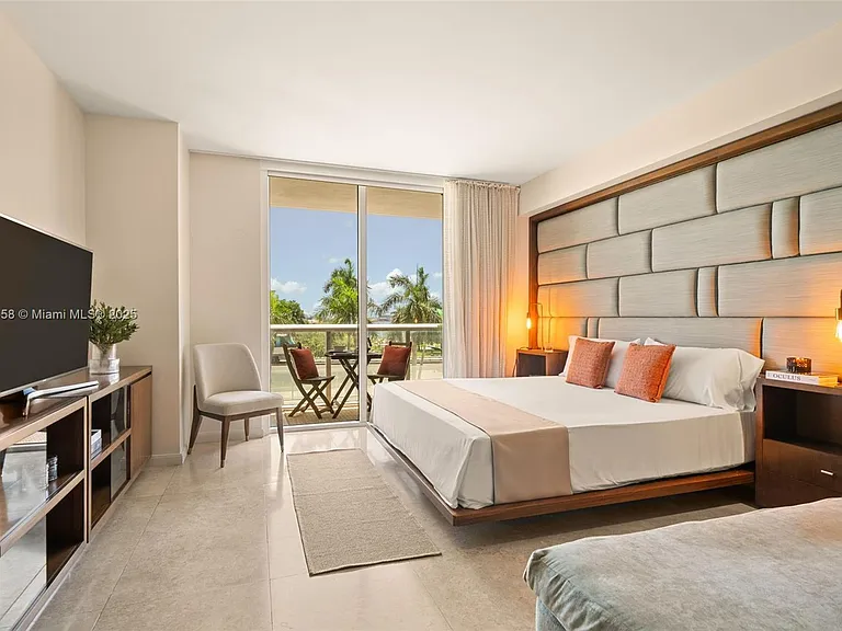 50 Biscayne Blvd #411 — Photo 5
