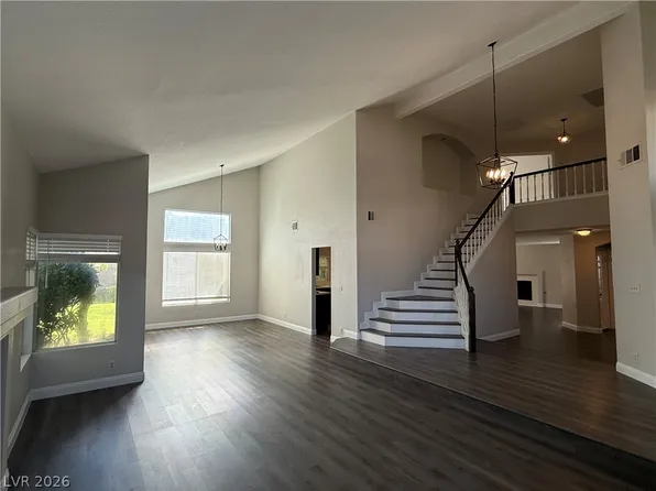 10025 Harpoon Cir, Las Vegas, NV 89117