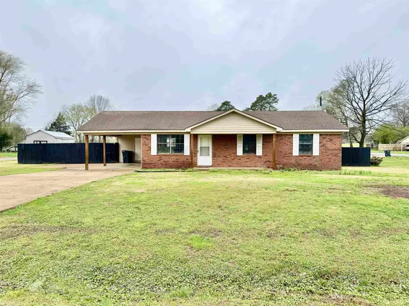 385 Greer Dr, Rogersville, AL 35652