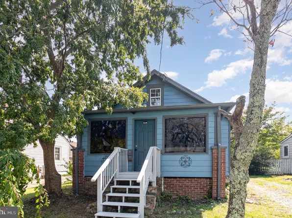 102 Ashby St, Fredericksburg, VA 22401