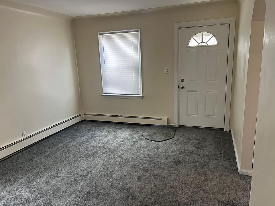 1st image of 972 Cleveland Ave APT 1