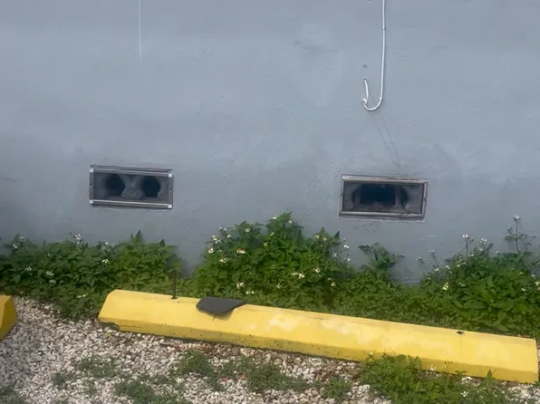 (undisclosed Address), Miami, FL 33135