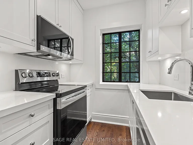 150 Balmoral Ave #502 — Photo 14