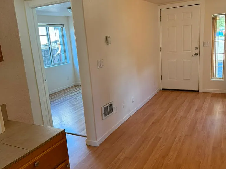 757 W N St #1 — Photo 1