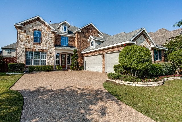1st image of 4725 Newcastle Dr
